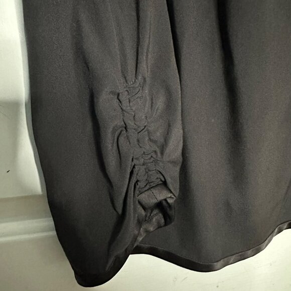 Eileen Fisher Top Silk Blend Charmeouse Scoop Neck Ruched Side Tank Black XS - Picture 4 of 5